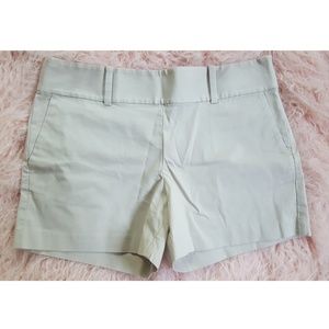 Ann Taylor City Short 8 NWOT